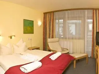 Eagles Astoria Hotell 4*