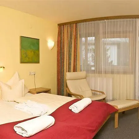 Eagles Astoria Hotell 4*